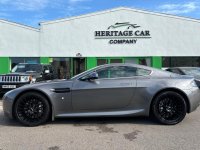 ASTON MARTIN VANTAGE